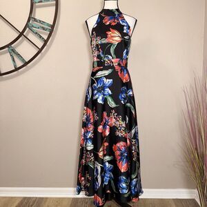 Tahari ASL Halter Maxi Dress Size 2 Black Floral Lined EUC